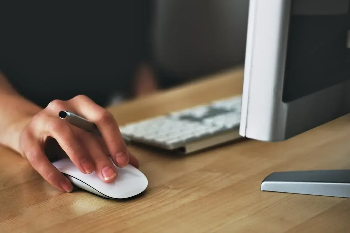 Choosing a Tech Provider: 5 Essential Questions for Hoteliers